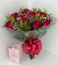 Bouquet 12 rosas vermelhas + cartão de mensagem 